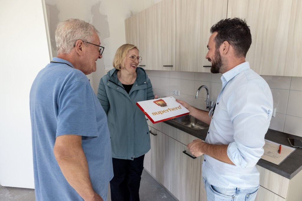 overdracht-sleutels-nieuwbouw-appartementen-bewoners-weefmeester-tiwos-tilburg